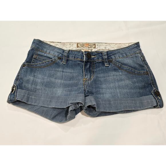 YMI Jeans Blue Light Washed Denim Jean Shorts Juniors Size 1 - Picture 7 of 7